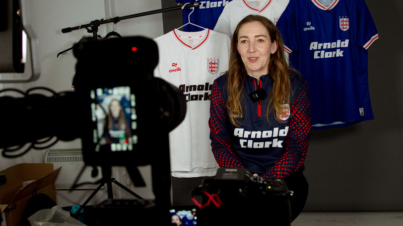 Breaking Barriers: England's goalkeeper Siobhan Chamberlain Balances Sport and Education
