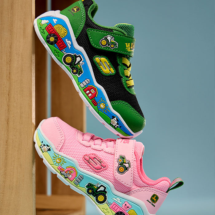 Kids' Footwear